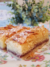Load image into Gallery viewer, Almond Slice Traybake