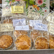 Load image into Gallery viewer, Box of 4 Assorted Pies, Frozen - Shipping Included £26.00 OR  Pick Up £18.00